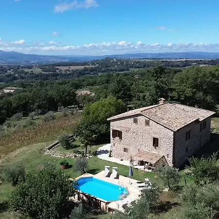 Casa Camoggi Massa Martana