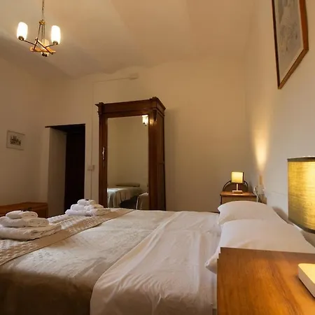 Casa Camoggi فندق مبيت وإفطار ماسا مارتانا