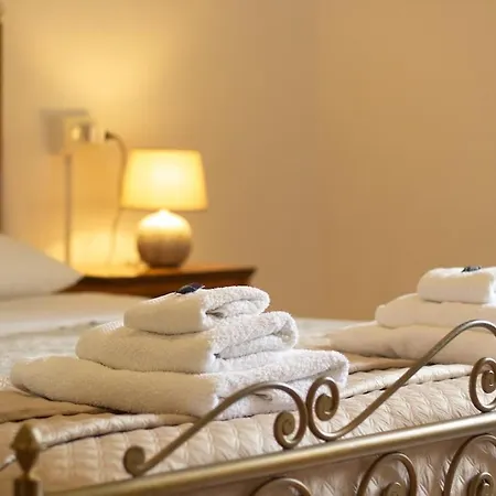 Casa Camoggi 3* ماسا مارتانا