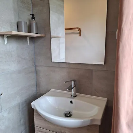 فندق مبيت وإفطار Casa Camoggi 3*